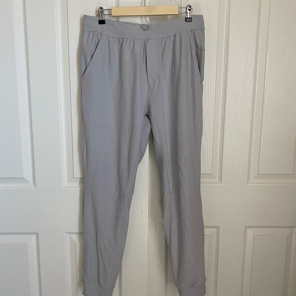 Lululemon men’s joggers